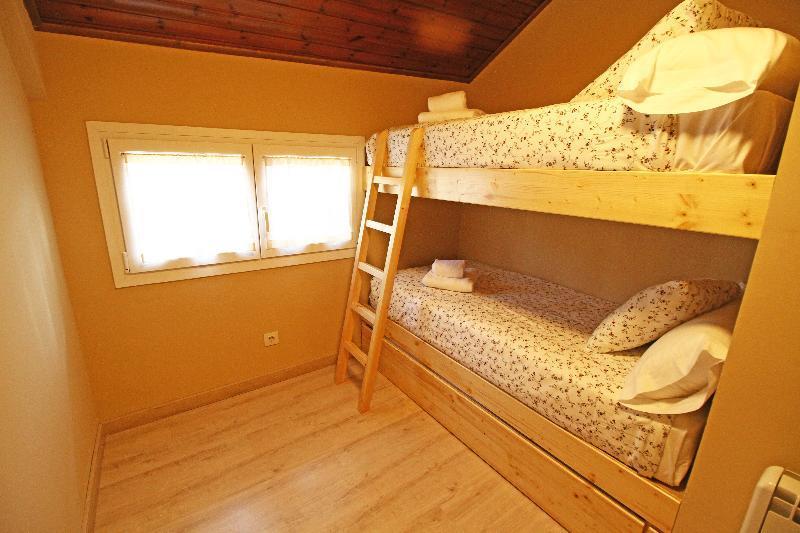 Snoe Apartamentos Mont Romies Plaza Salardú Dış mekan fotoğraf